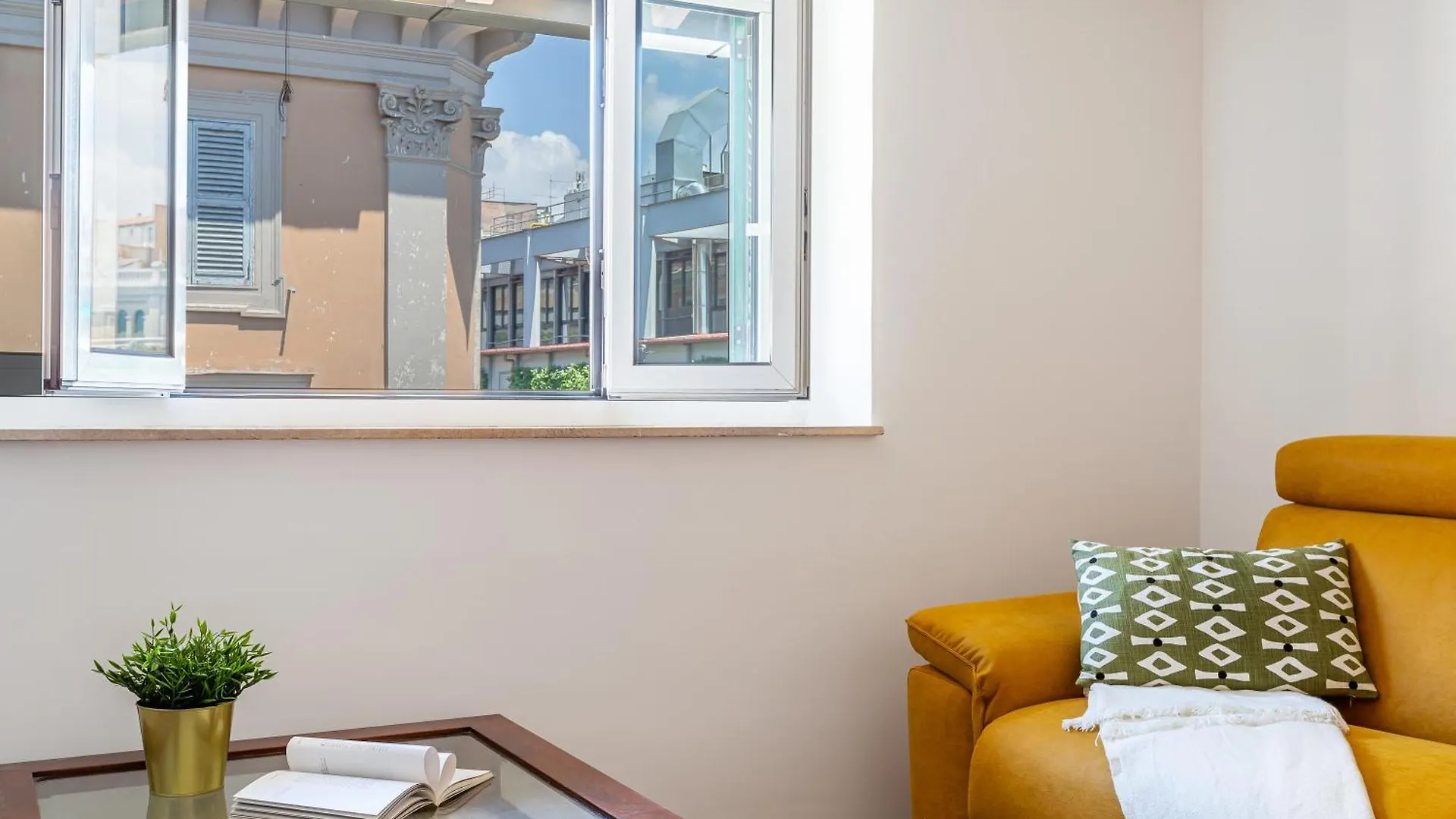 Apartman Iflat Bright Brand New 2-Bedroom Apt In Monti Róma