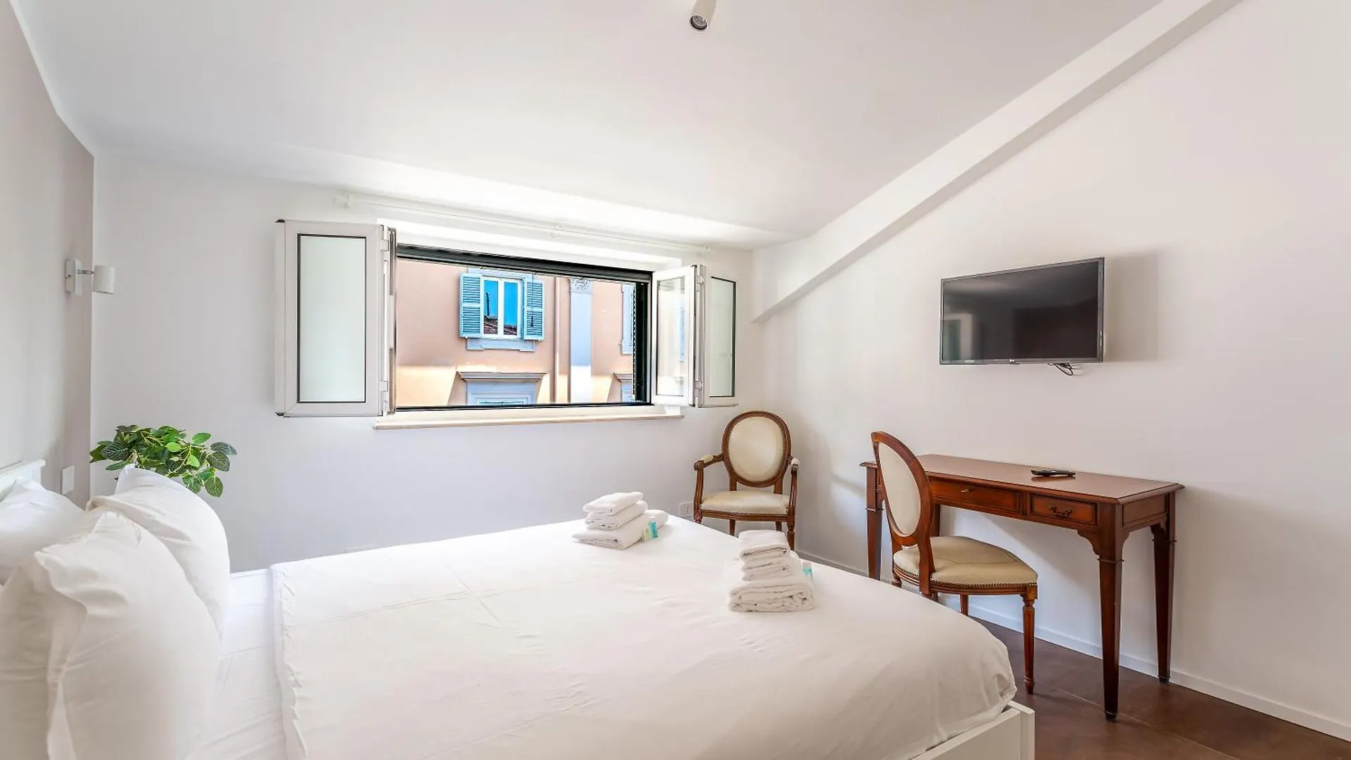 Iflat Bright Brand New 2-Bedroom Apt In Monti Rom Lejlighed